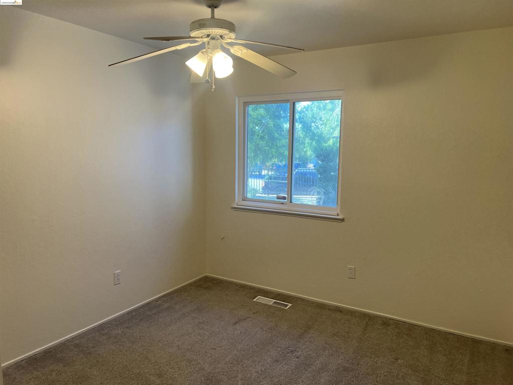 PITTSBURG - Residential Lease