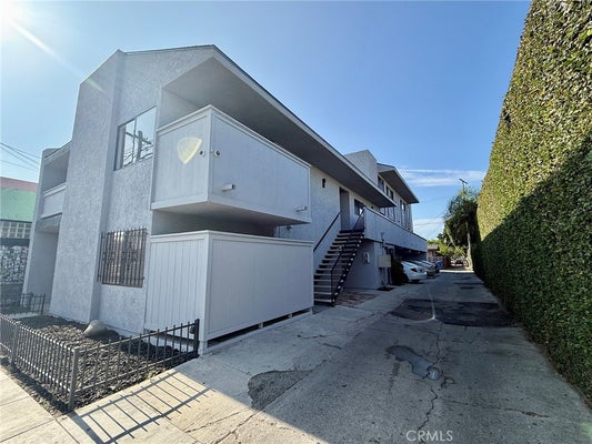2204 E 4TH ST APT 2, LONG BEACH, CA 90814 - Image 015e8de2cf27bde1448ff113abf9bb21/1192259007