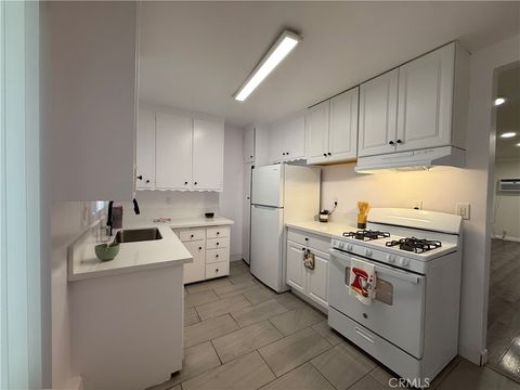 Photo of 5917 Laurel Canyon Boulevard #7, Valley Village, CA 91607 (MLS # SR26084500)