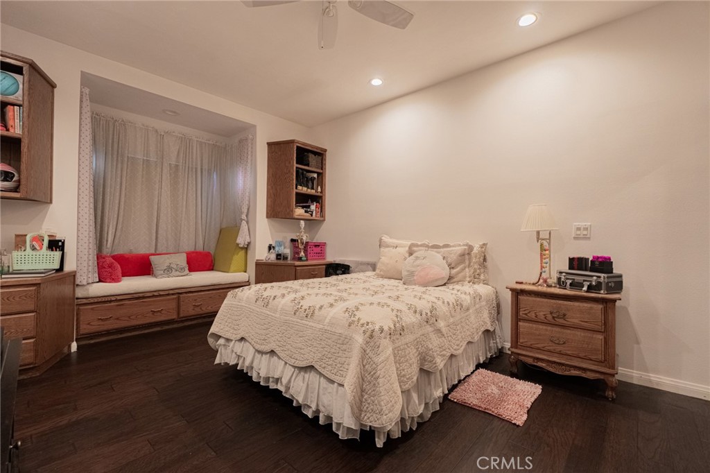 Custom Homes (VAL1) (CVAL1) - Residential