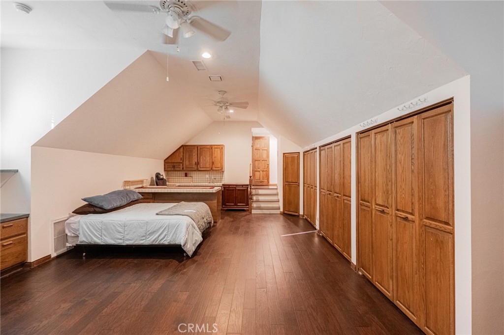 Custom Homes (VAL1) (CVAL1) - Residential