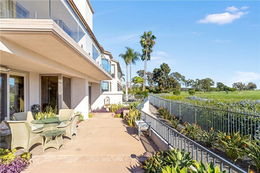 34 Ocean Vista