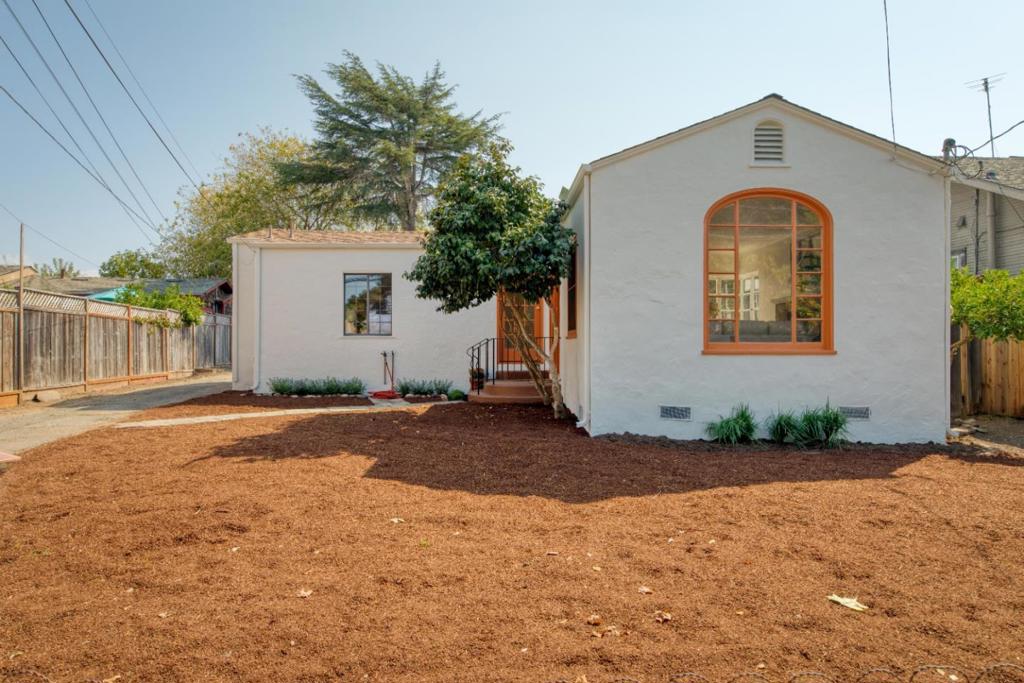 1118 Seabright Avenue