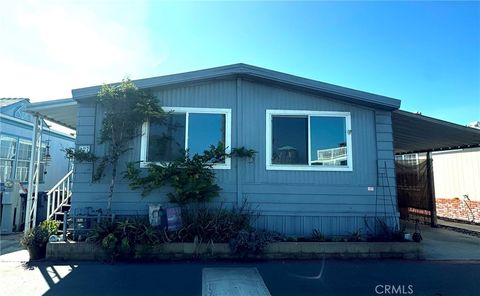 Photo of 21851 Newland St #127, Huntington Beach, CA 92646 (MLS # PW25255671)