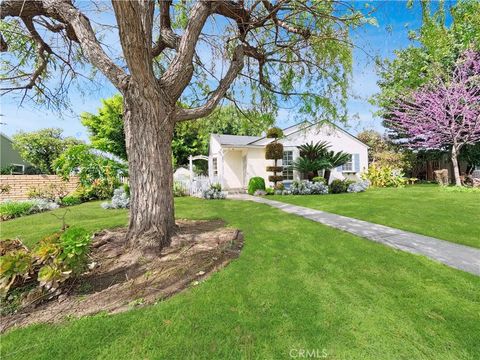 Photo of 305 N Shadydale Avenue, West Covina, CA 91790 (MLS # CV26051280)