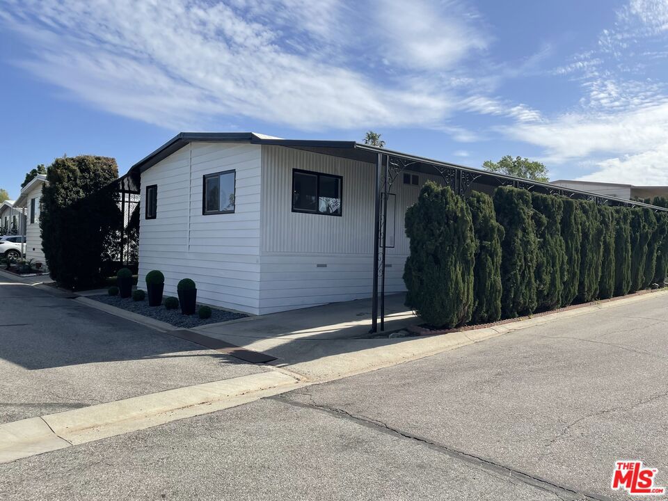 1150 Ventura Boulevard 62A