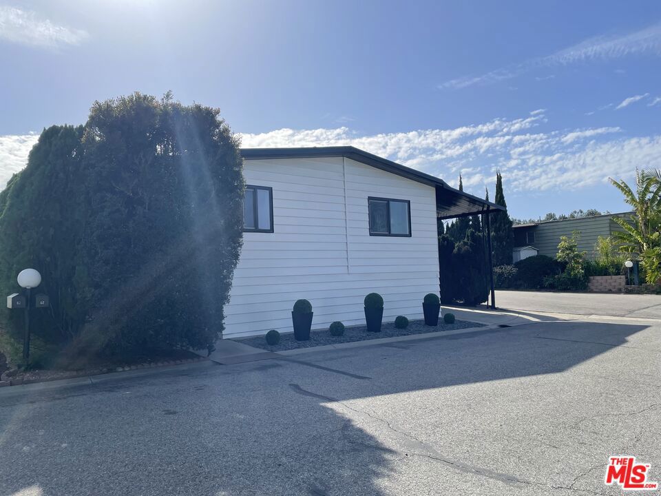 1150 Ventura Boulevard 62A
