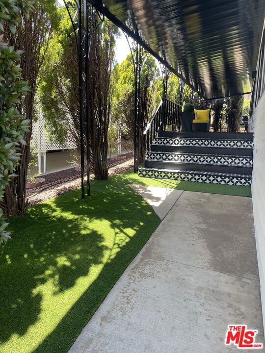 1150 Ventura Boulevard 62
