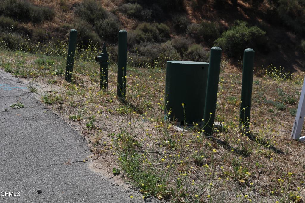 Custom Val Verde - Land