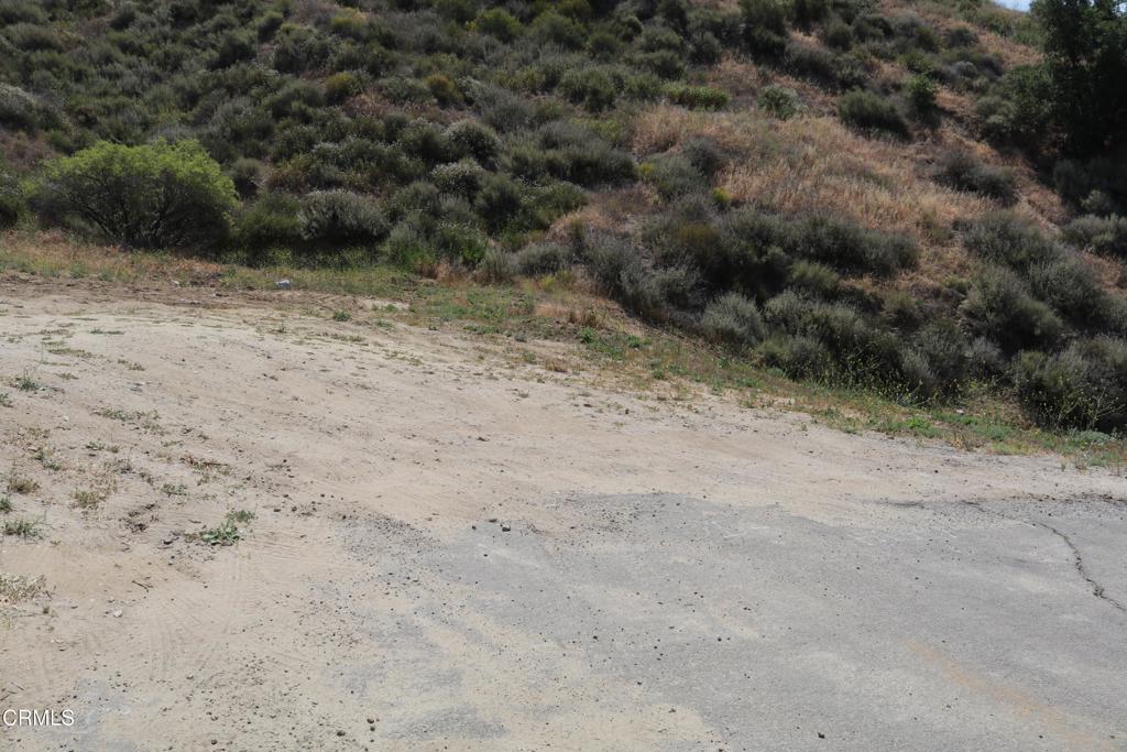 Custom Val Verde - Land