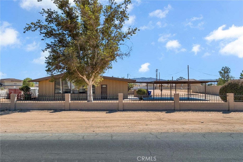 20660 US Highway 18