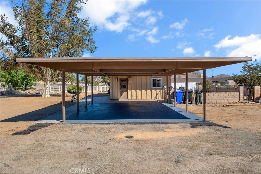 20660 US Highway 18