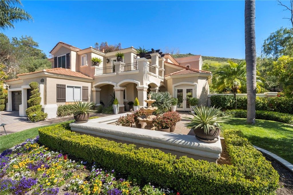 Photo of 26652 Buckingham Dr, San Juan Capistrano, CA 92675 (MLS # OC26054739)