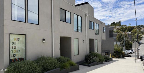 Photo of 2172 Clifford Street, Los Angeles, CA 90026 (MLS # P1-28388)