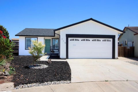 Photo of 714 Heather Court, Watsonville, CA 95076 (MLS # ML82054255)