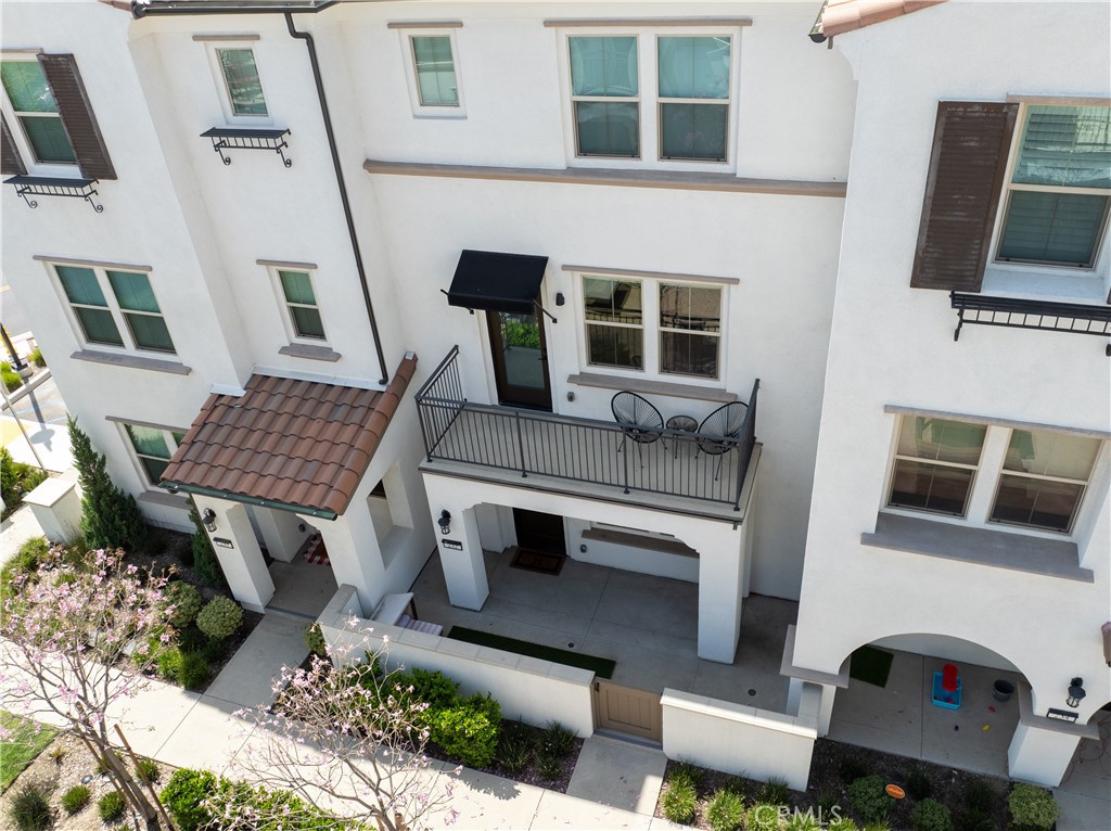 232 Averett Court
