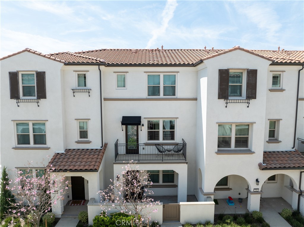 232 Averett Court