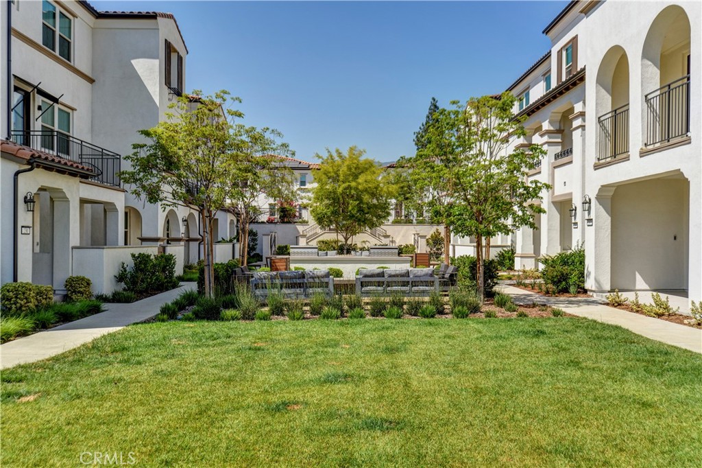 232 Averett Court