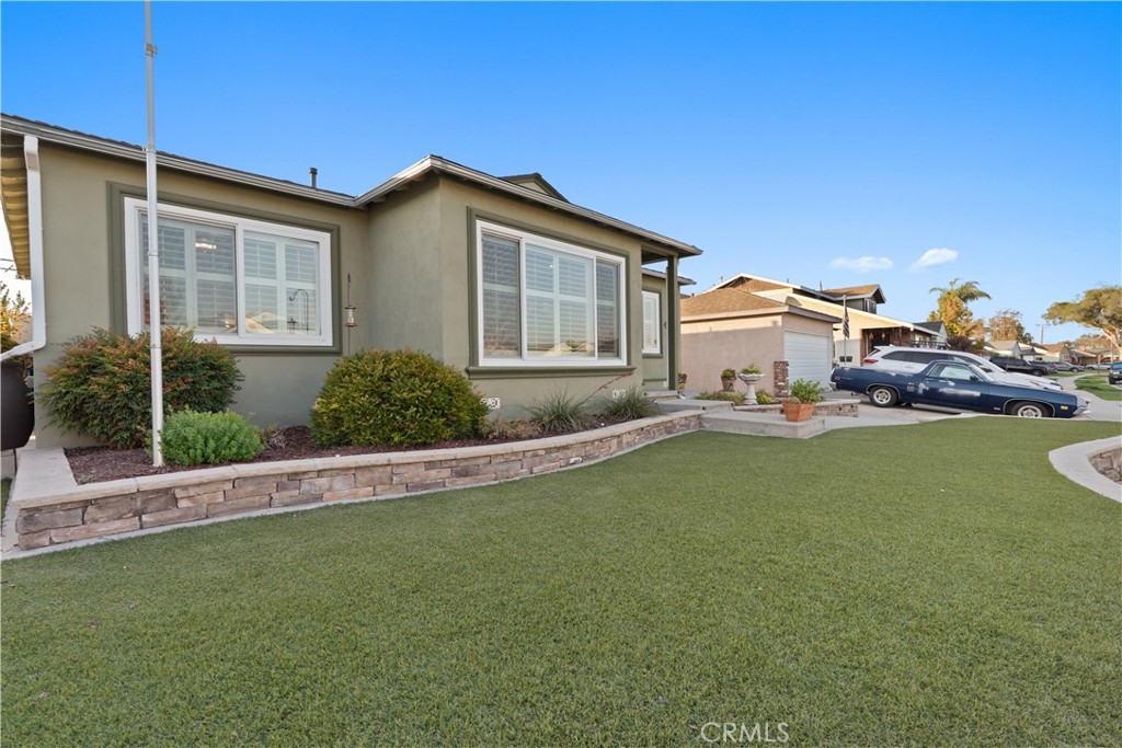 4559 Levelside Avenue