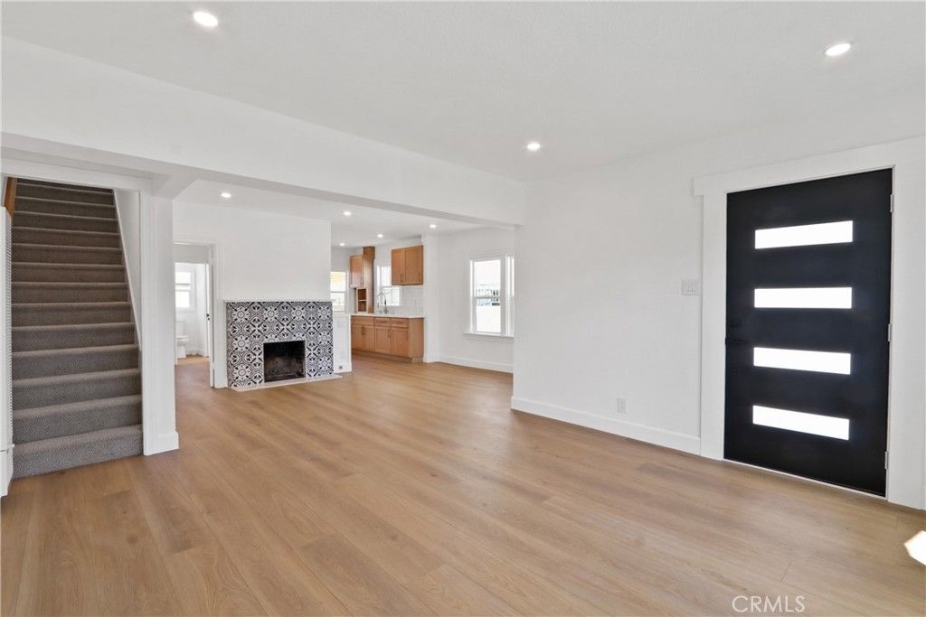 Photo of 644 W 8th St, San Pedro, CA 90731 (MLS # SB26084413)