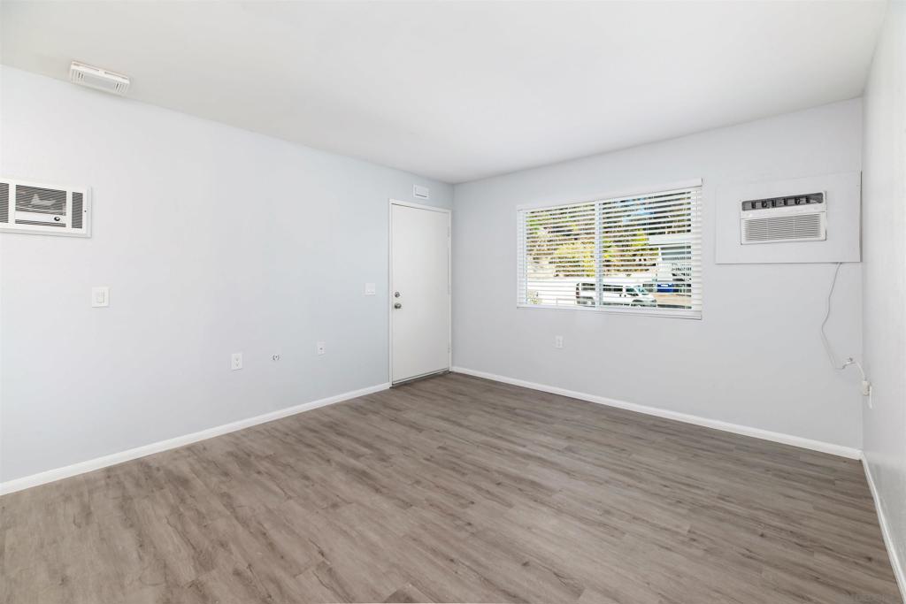 College Grove - Residential