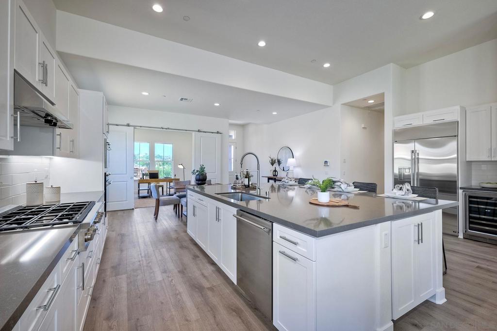 29568 Viking View Ln