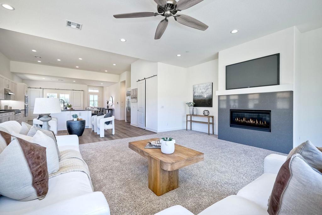 29568 Viking View Ln