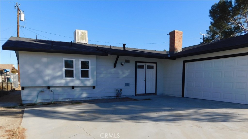 Photo 1 of 17 — 21306 Bancroft Court, California City, CA 93505