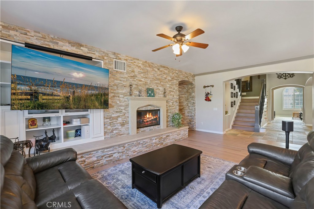 Masters (MSTRS) - Residential