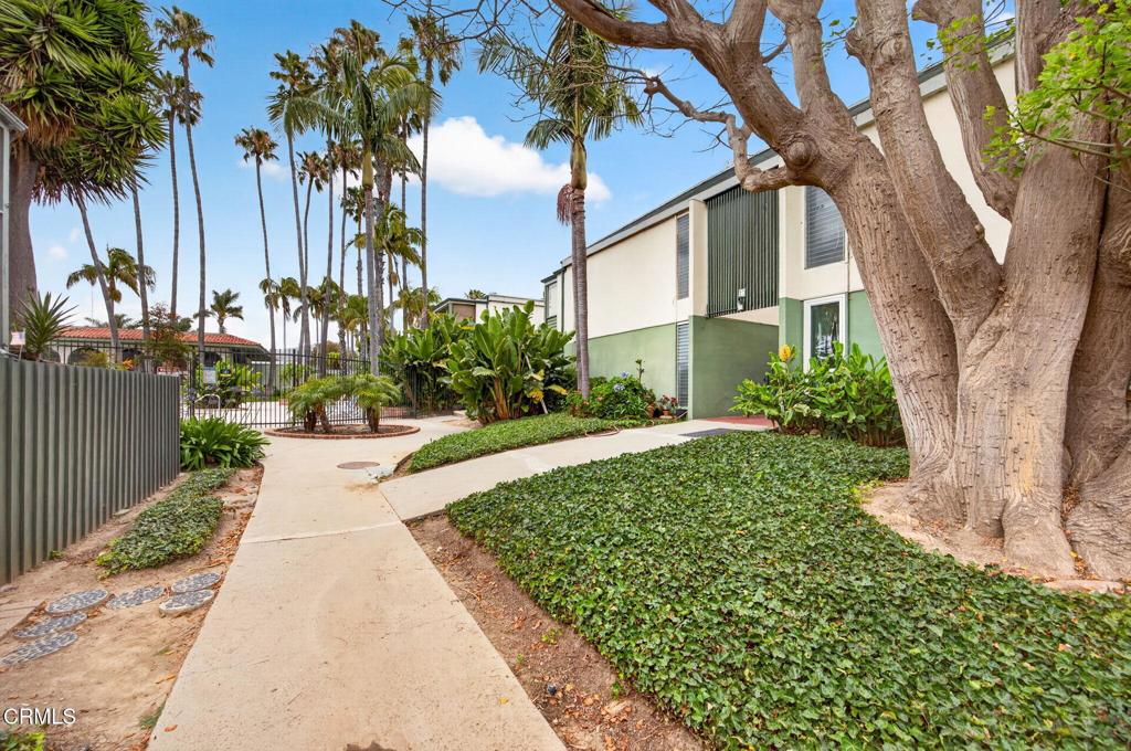 Properties 3700 Dean Drive 2704