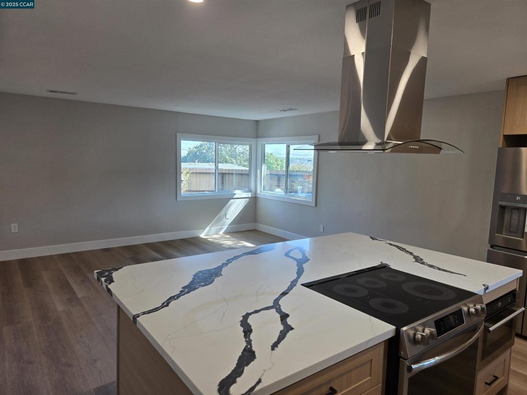 ALHAMBRA HEIGHTS - Residential