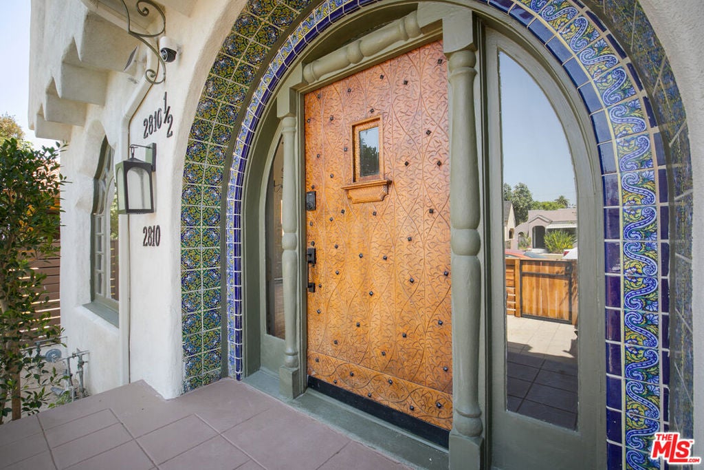 2812 Somerset Drive