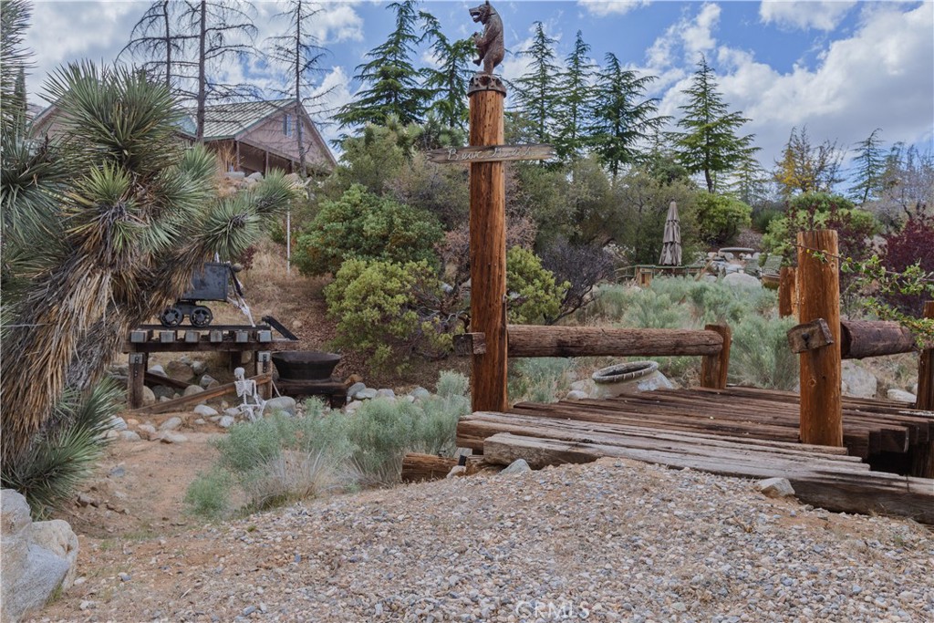 1870 Oak Springs Valley Road