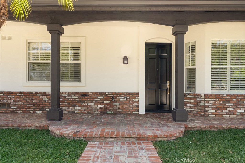 267 Mesa Dr