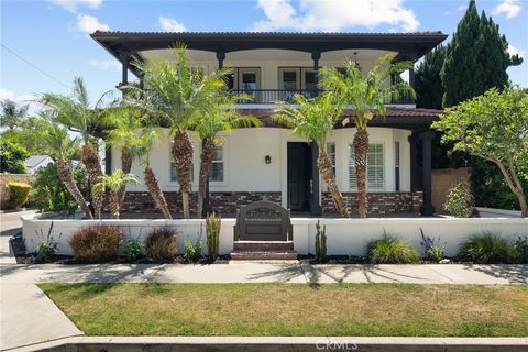 Photo of 267 Mesa Dr DR, Costa Mesa, CA 92627 (MLS # OC26101365)