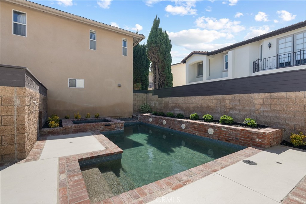 267 Mesa Dr