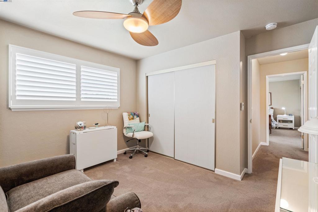 LOS ALTOS HGHTS - Residential