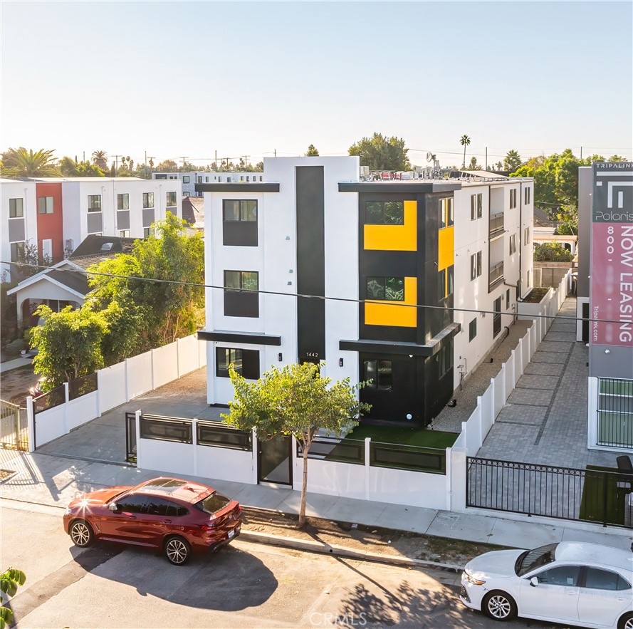 Brand new construction, this beautiful apartment is located on the west side of the USC campus. Total 32 bedrooms with 34 bathrooms. All private bedrooms come with private bathrooms. Each floor has washers and dryers, large living area and shared Kitchen are equipped with all brand new appliances and furnitures. Online portal available for rent payment and issue reporting 24/7. The property is currently in lease up, drawing from the strong demand for off-campus housing from the 47,000 students currently enrolled at the University of Southern California. Approximately 60% of all USC students live in off-campus housing. This modern Coliving Space is not just great for students, but also great for young professionals. At the asking price, the property is being offered at $178,000 per suite with a projected 8.19% CAP rate and 11.00 GIM upon stabilization. Seller and broker's agent are not guarantee the square footage, bedroom/bathroom count, lot size or lot dimensions. It is Buyer's sole responsibility to perform investigations and satisfy themselves. Please do not disturb tenant. Seller will be doing a 1031 exchange.