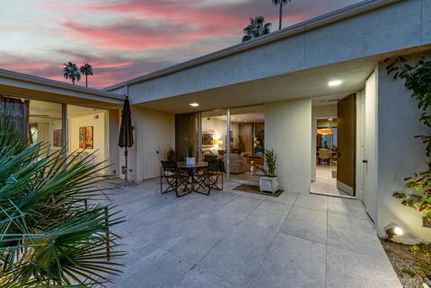 Photo of 100 Desert Lakes Drive, Palm Springs, CA 92264 (MLS # 219141049PS)