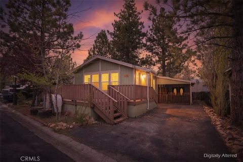 Photo of 391 Montclair Dr, Big Bear City, CA 92314 (MLS # IG26084073)