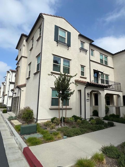 220 Babson Court Claremont CA 91711