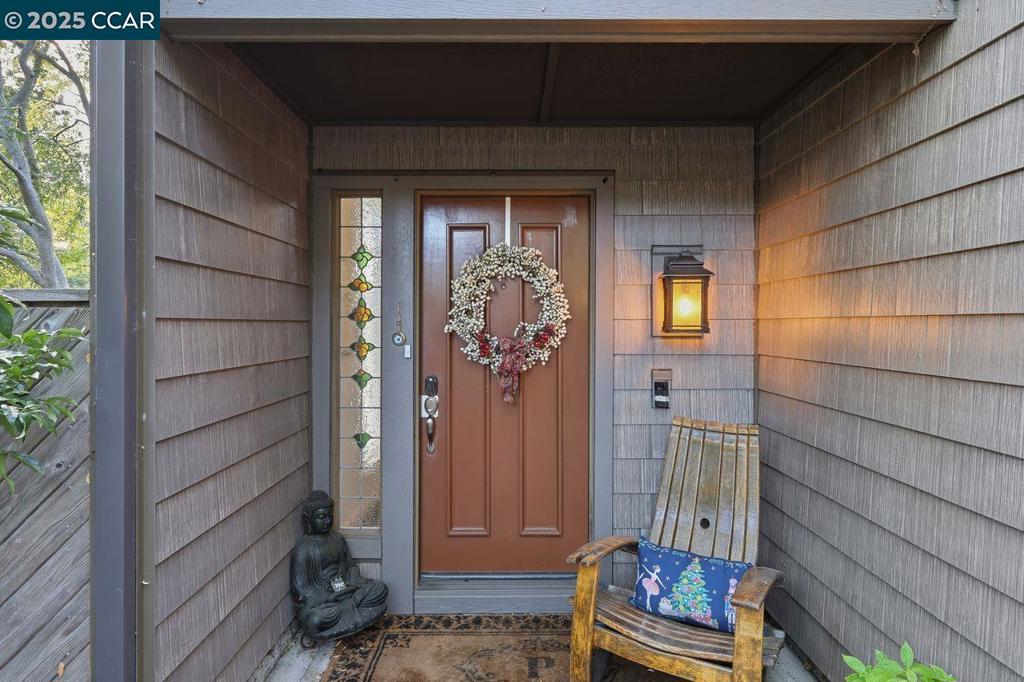 SUMMIT RIDGE - Residential