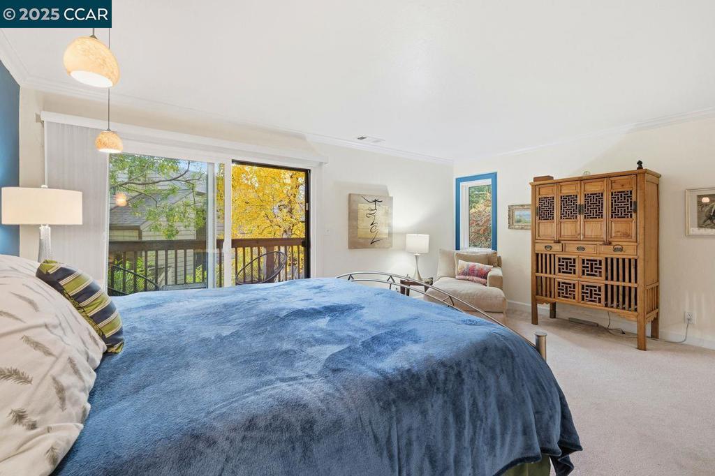 SUMMIT RIDGE - Residential