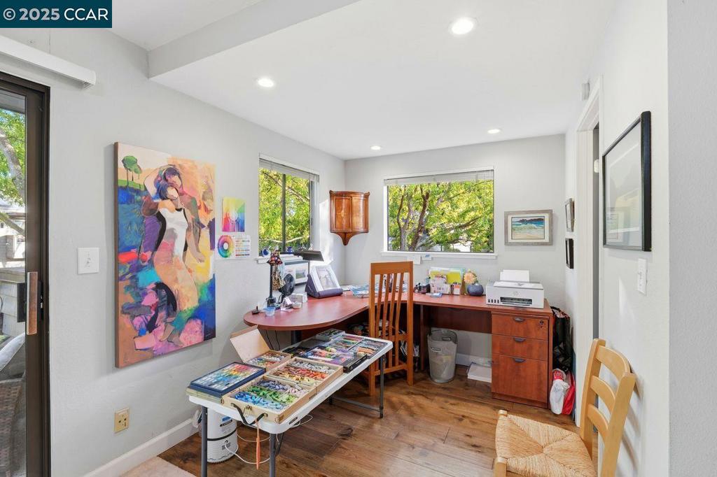 SUMMIT RIDGE - Residential