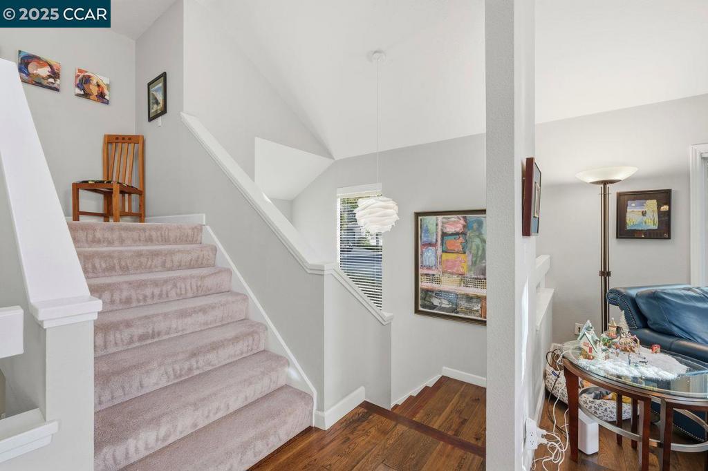 SUMMIT RIDGE - Residential