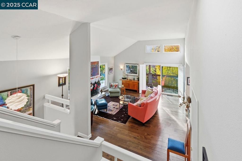 SUMMIT RIDGE - Residential