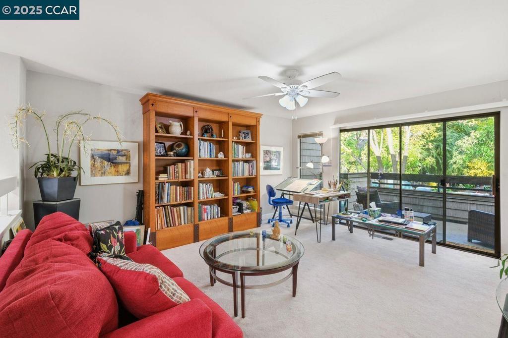 SUMMIT RIDGE - Residential