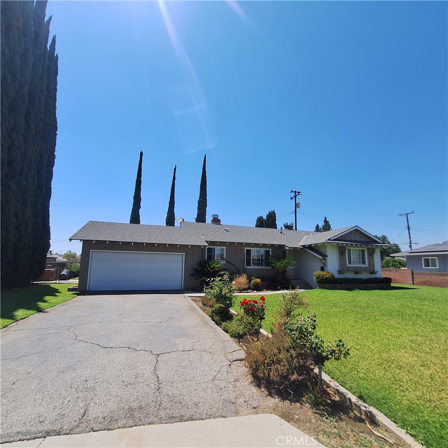 Charming 3-Bedroom 2-Bathroom Home
Welcome to this beautifully updated 3-bedroom, 2-bathroom home located in a quiet and desirable West Covina neighborhood. With 1,370 sq ft of living space on a spacious 10,879 sq ft lot, this property offers the perfect blend of comfort and convenience.
Step inside to find fresh paint and brand-new flooring throughout, creating a clean and modern feel. The inviting living room features a cozy fireplace—ideal for relaxing evenings at home. The home's layout provides ample natural light and functional living space, perfect for both everyday living and entertaining.
The expansive backyard offers endless possibilities for outdoor enjoyment, gardening, or weekend gatherings. Additional amenities include an attached 2 car garage, a large driveway, and close proximity to local schools, parks, shopping, and freeways.
Move-in ready and available now — schedule your private tour today!