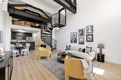 Photo of 330 13Th St #1A, Oakland, CA 94612 (MLS # 41130320)