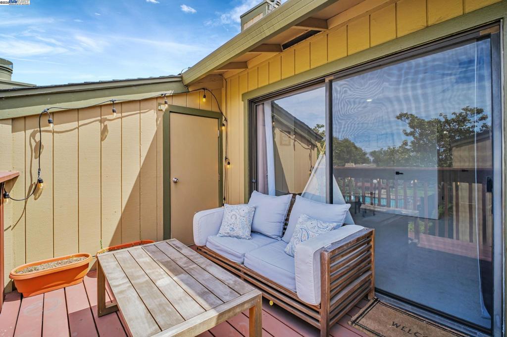CASTRO VALLEY - Residential